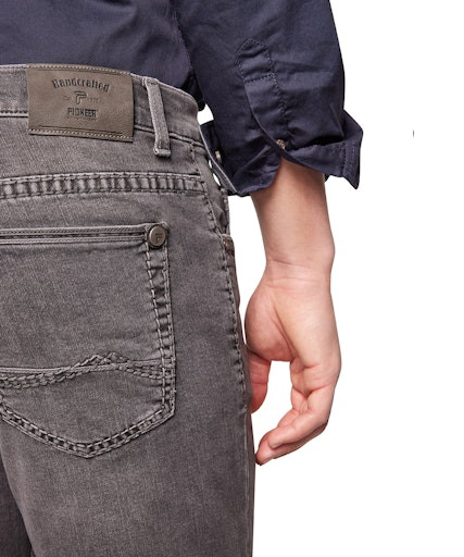 Мужские джинсы 5 карманов  P0 16541.6756/9835